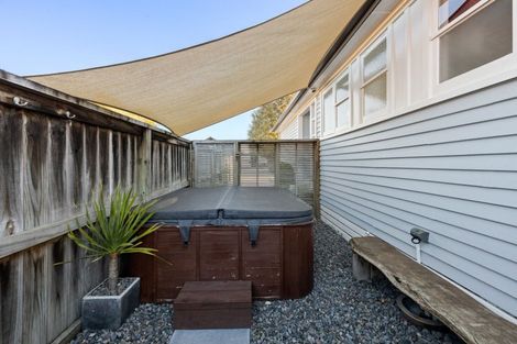 Photo of property in 44 Casey Avenue, Fairfield, Hamilton, 3214