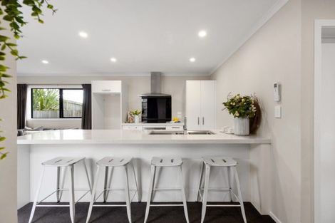 Photo of property in 2 Retallick Place, Flagstaff, Hamilton, 3210