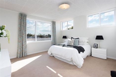 Photo of property in 16 Winton Street, St Albans, Christchurch, 8014