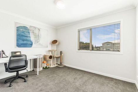 Photo of property in 74 Eaves Bush Parade, Orewa, 0931