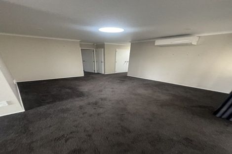 Photo of property in 35 Nottingham Drive, Hamilton East, Hamilton, 3216