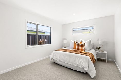 Photo of property in 23 George Yee Place, Taradale, Napier, 4112
