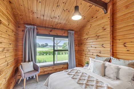 Photo of property in 14 Radiata Avenue, Parklands, Christchurch, 8083