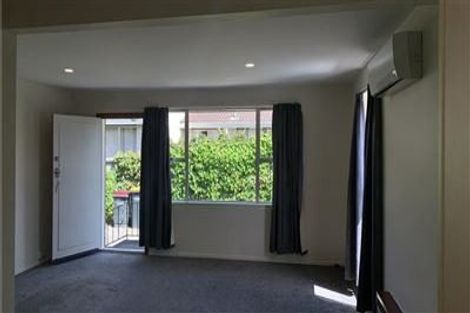Photo of property in 2/94 Peverel Street, Riccarton, Christchurch, 8041