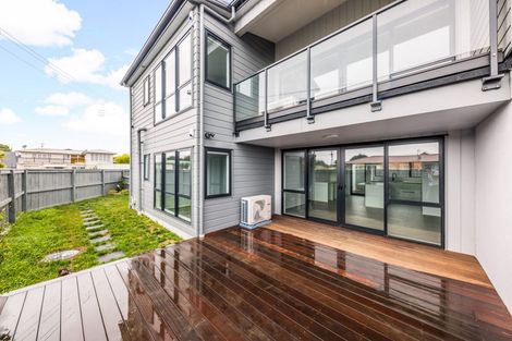 Photo of property in 1/7 Caspar Road, Papatoetoe, Auckland, 2025