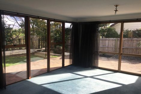 Photo of property in 162 Weatherly Road, Torbay, Auckland, 0630