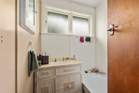 Photo of property in 18 Sheridan Crescent, Trentham, Upper Hutt, 5018