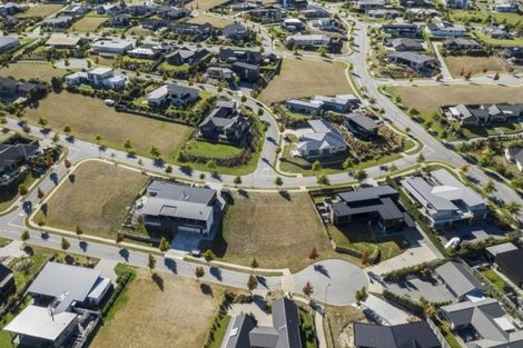 Photo of property in 23 Greenbelt Place, Wanaka, 9305