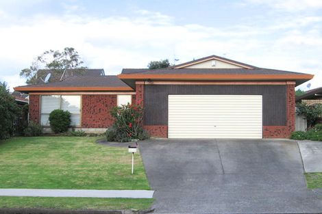 Photo of property in 21 Majesty Place, Half Moon Bay, Auckland, 2012