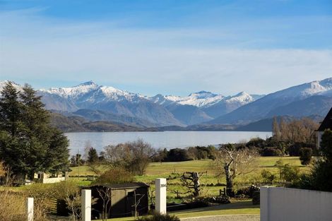 Photo of property in 200a Beacon Point Road, Wanaka, 9305