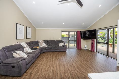 Photo of property in 5 Raleigh Avenue, Fairview Downs, Hamilton, 3214