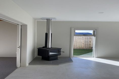 Photo of property in 48 Candlesticks Crescent, Lincoln, 7608