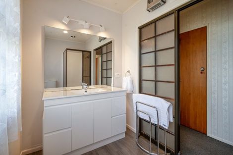 Photo of property in 8 Leslie Street, Taupo, 3330