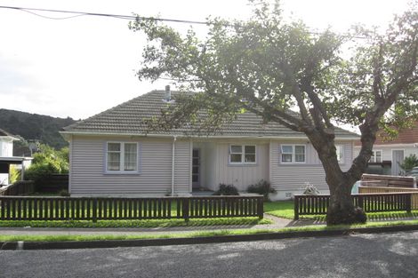 Photo of property in 14 Judd Crescent, Naenae, Lower Hutt, 5011