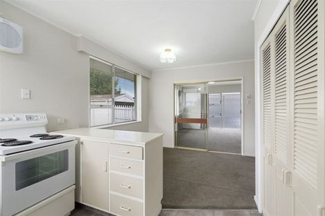 Photo of property in 2/76 Grants Road, Papanui, Christchurch, 8053