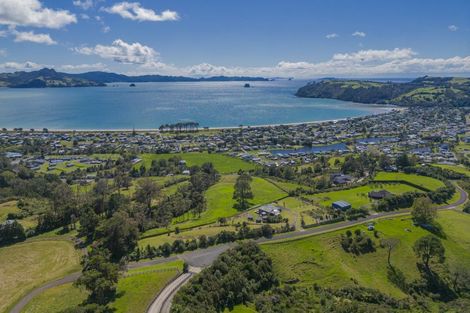 Photo of property in 60 Resolution Rise, Cooks Beach, Whitianga, 3591