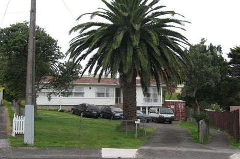Photo of property in 6 Mackwood Place, Birkdale, Auckland, 0626