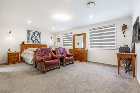 Photo of property in 19 Eastview Road, Glen Innes, Auckland, 1072