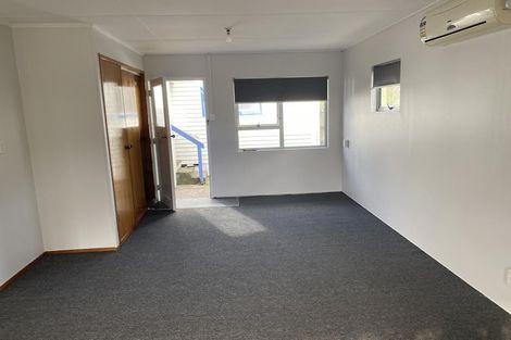 Photo of property in 37 Albert Street, Otahuhu, Auckland, 1062