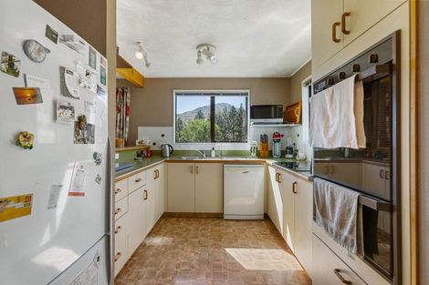 Photo of property in 24 Ahuriri Drive, Omarama, 9412