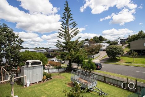Photo of property in 39b Meander Drive, Welcome Bay, Tauranga, 3112