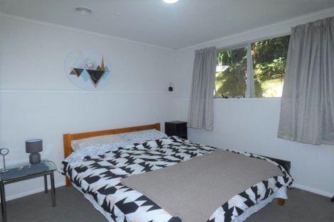 Photo of property in 1/10 Downing Street, Crofton Downs, Wellington, 6035