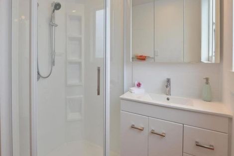 Photo of property in 8 Seaview Road, Whangarei, 0110