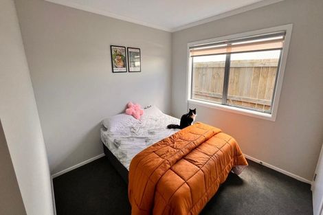 Photo of property in 23 Te Ara O Roimata, Wainuiomata, Lower Hutt, 5014