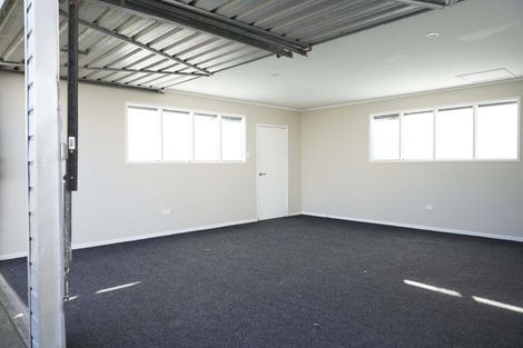 Photo of property in 39 Court Town Close, Mangere, Auckland, 2022