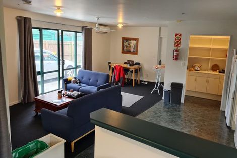 Photo of property in 603 Ferry Road, Woolston, Christchurch, 8023