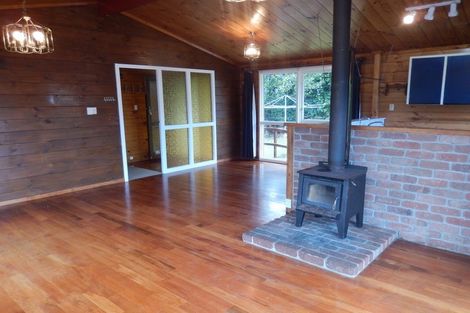 Photo of property in 1 Penrith Street, Westown, New Plymouth, 4310