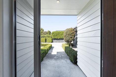 Photo of property in 26 Fernbrook Drive, Hurworth, New Plymouth, 4310