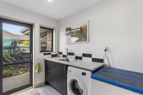 Photo of property in 5 Hideaway Gate, Parklands, Christchurch, 8083