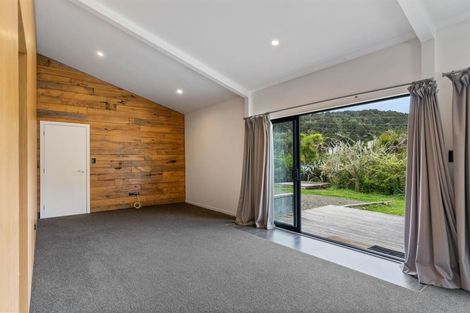 Photo of property in 17 Oruawharo Road, Topuni, Wellsford, 0975