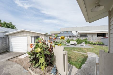 Photo of property in 15a Chisnall Street, Richmond, 7020