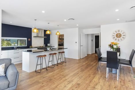 Photo of property in 16 Seagrass Place, Otaki Beach, Otaki, 5512