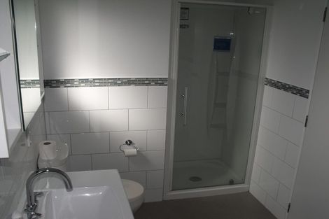 Photo of property in 9 Kaweka Place, Havelock North, 4130