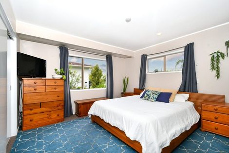 Photo of property in 27 Bethells Road, Waitakere, Auckland, 0816