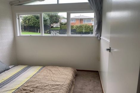 Photo of property in 9 Ridgemount Rise, Mangere Bridge, Auckland, 2022