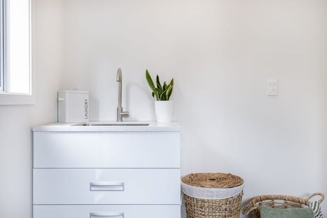 Photo of property in 27 Farnworth Terrace, Churton Park, Wellington, 6037