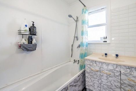 Photo of property in 28 Totara Street, Wainuiomata, Lower Hutt, 5014