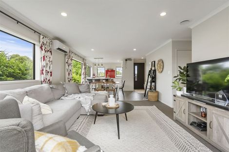 Photo of property in 4 Broadview Place, Howick, Auckland, 2014