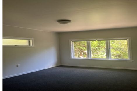 Photo of property in 368 Henderson Valley Road, Henderson Valley, Auckland, 0612