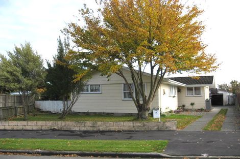 Photo of property in 5 La Perouse Place, Northcote, Christchurch, 8052