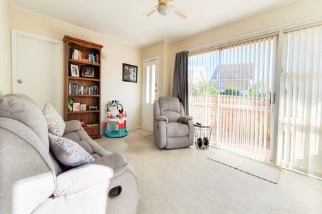 Photo of property in 2 Avon Street, Tikipunga, Whangarei, 0112