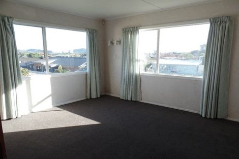 Photo of property in 696 Papamoa Beach Road, Papamoa Beach, Papamoa, 3118