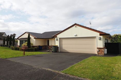 Photo of property in 9 Graven Court, Henderson, Auckland, 0612