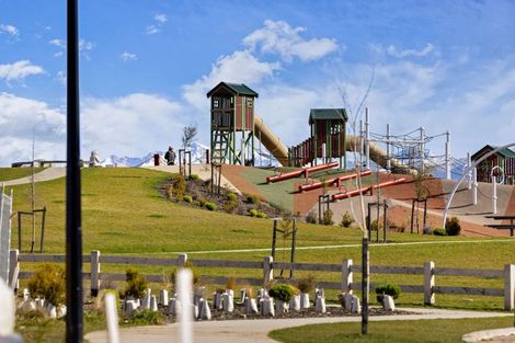 Photo of property in 150 Howden Drive, Jacks Point, 9371