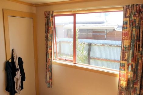 Photo of property in 50 Moorhouse Street, Ross, 7812