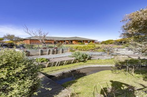 Photo of property in 6 Thornhill Place, Sockburn, Christchurch, 8042
